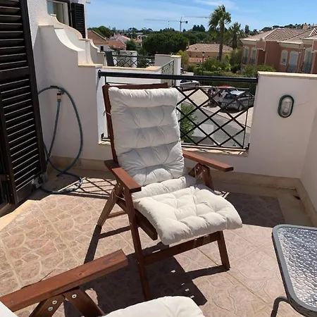 Karon Villa Almancil