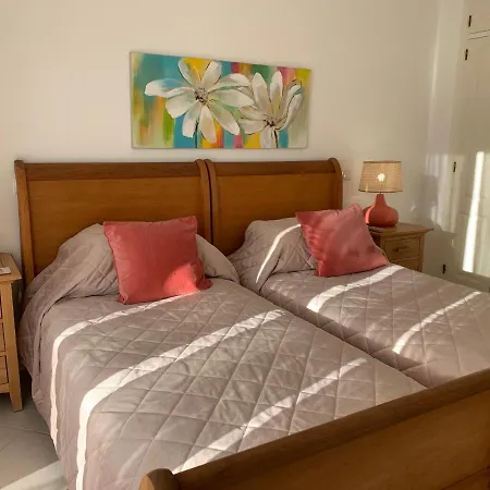 Karon Villa Almancil